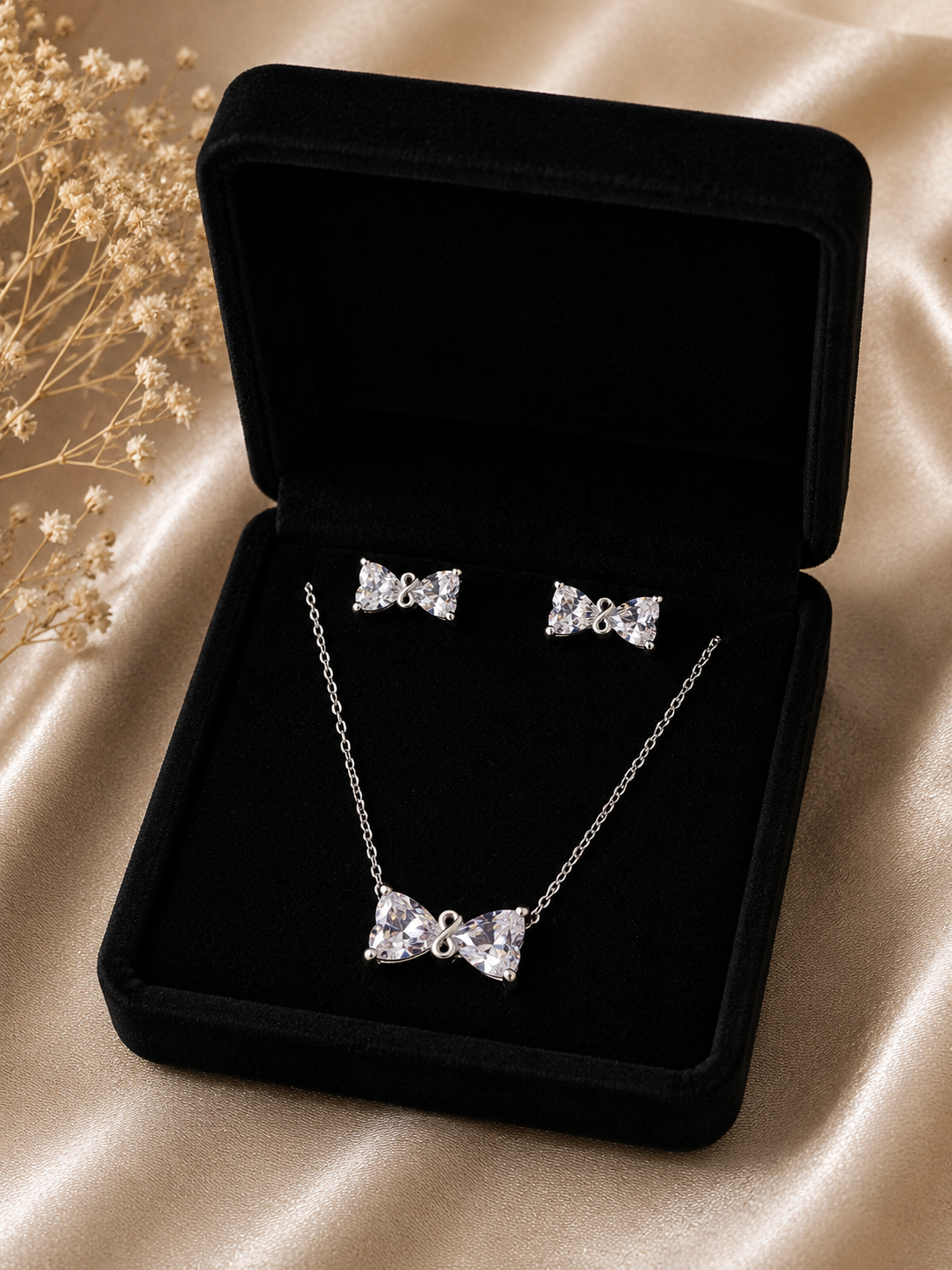 Elegant Bow Crystal Jewellery Set